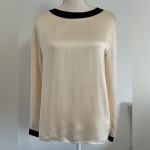 Vintage Authentic CHANEL silk blouse in cream and black, SZ Small EU SZ 38